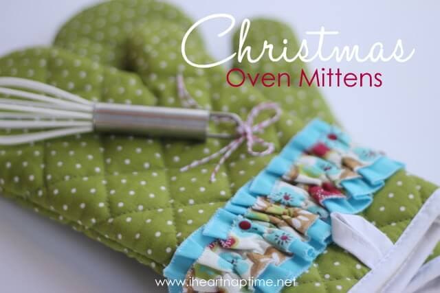 Christmas Oven Mittens
