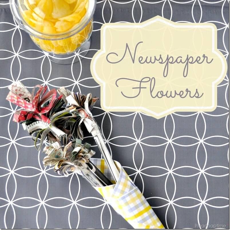 Newspaper Flowers (repurpose newspaper craft)