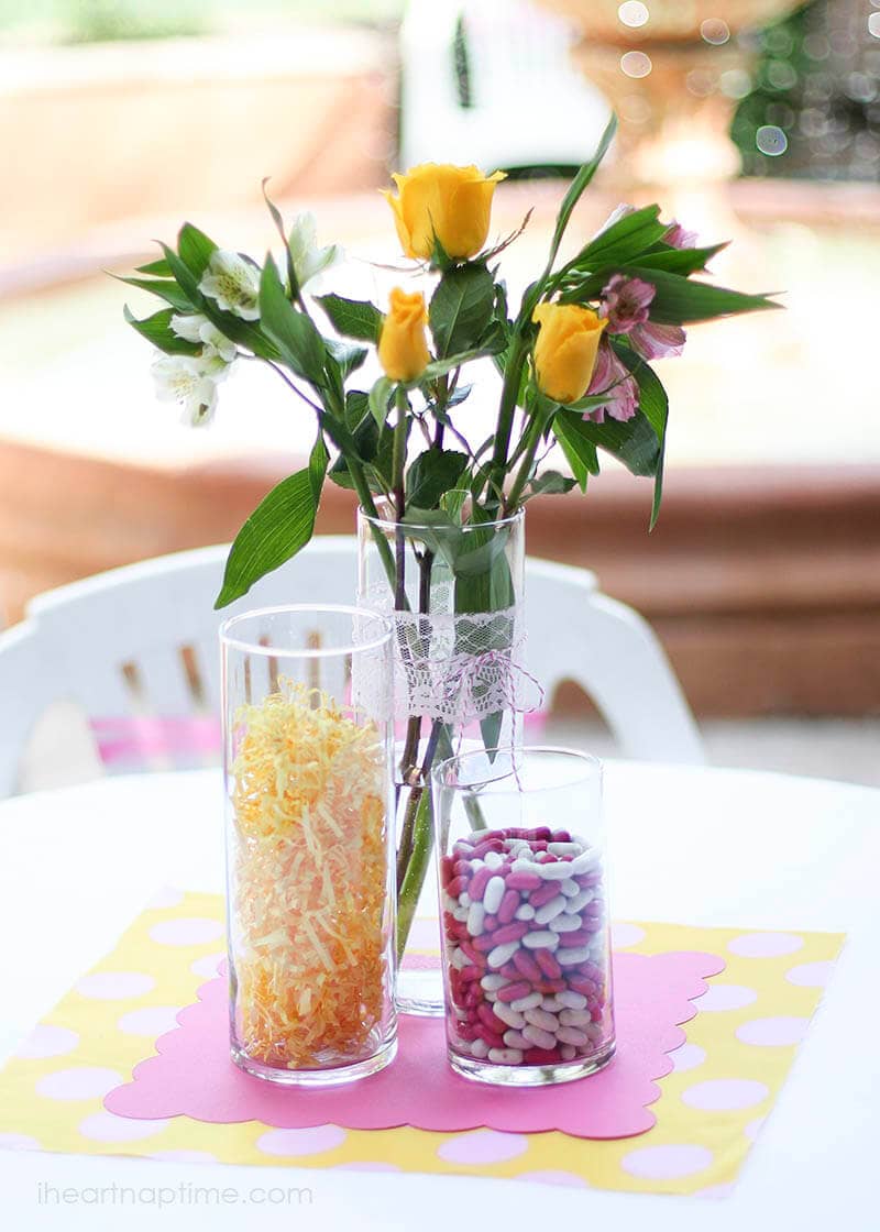 Darling pink and yellow baby shower + free printable baby shower games from @iheartnaptime