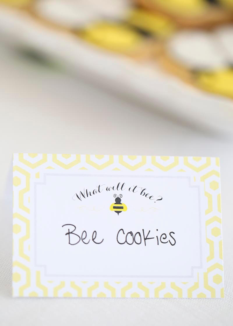 Bee cookies sign