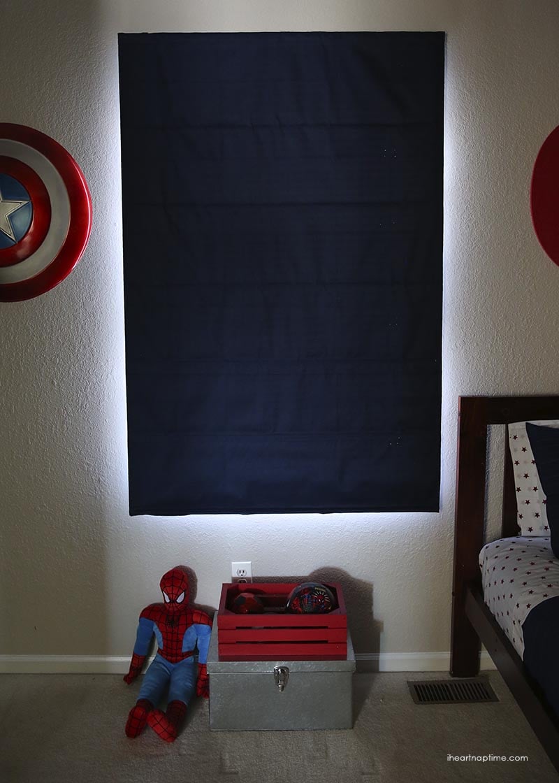 How to make inexpensive NO-SEW roman shades with cheap mini blinds. Tutorial on iheartnaptime.com