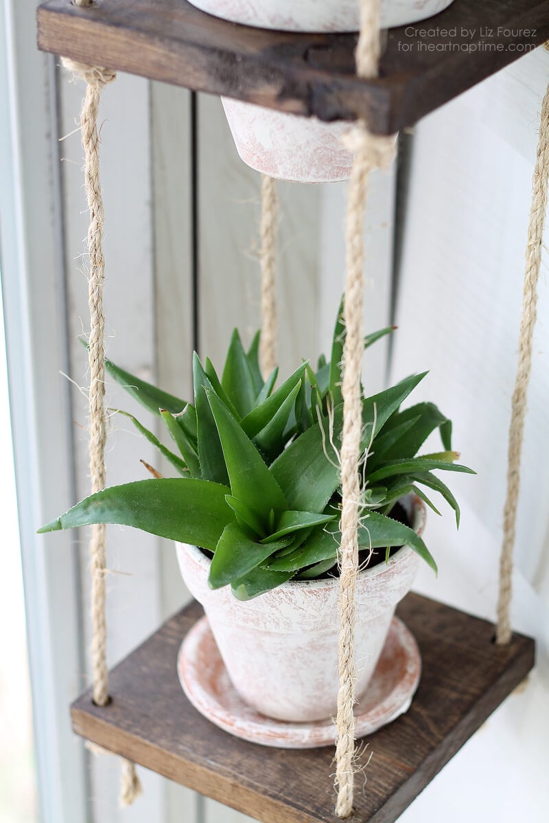 DIY Vertical Plant Hanger on iheartnaptime.com