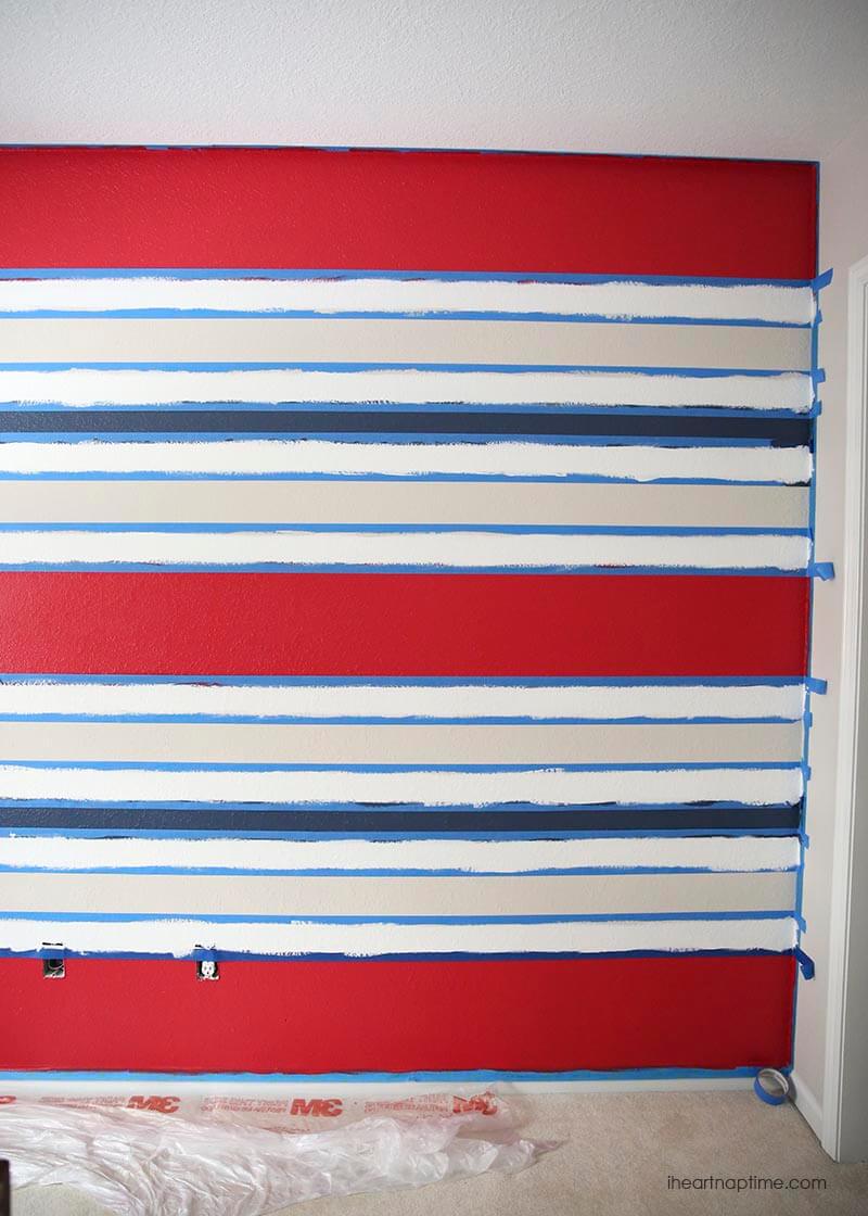 How to paint a striped wall