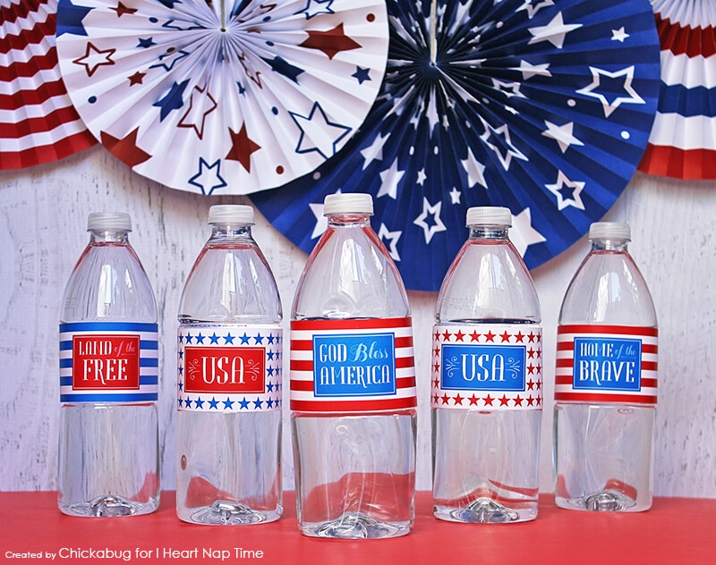 Free printable 4th of July water bottle labels at iheartnaptime.com