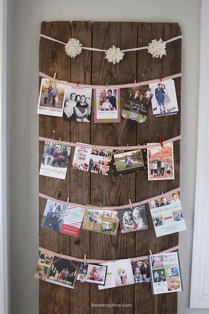 Cute way to hang Christmas cards