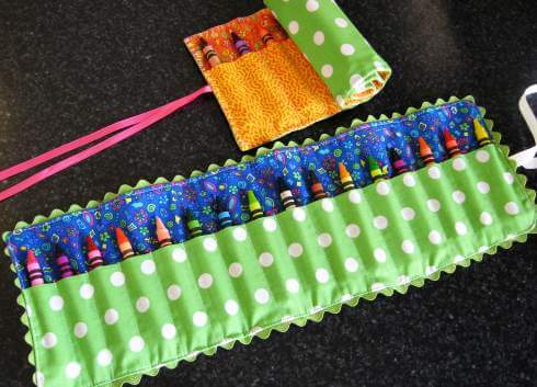 DIY crayon roll