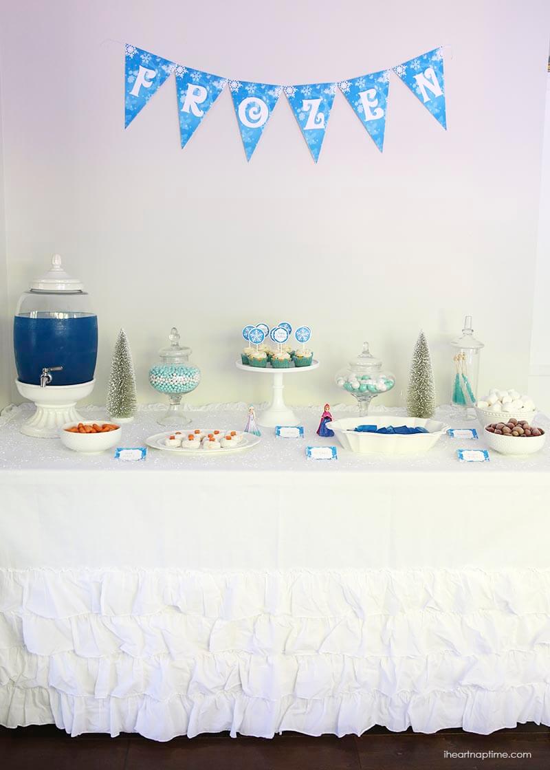 DIY Frozen party ideas on a budget + free printables -perfect for any princess party!