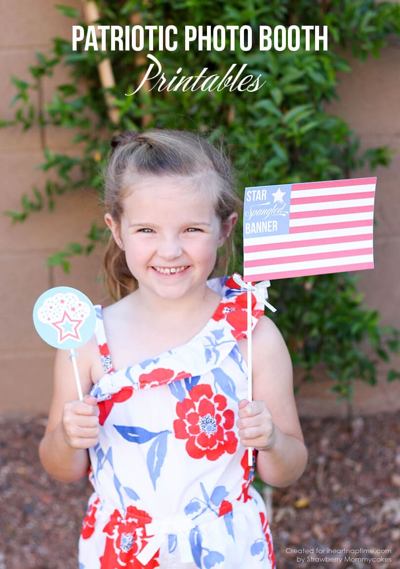 Patriotic Photo Booth FREE Printables -cute idea for Memorial Day or 4th of July!