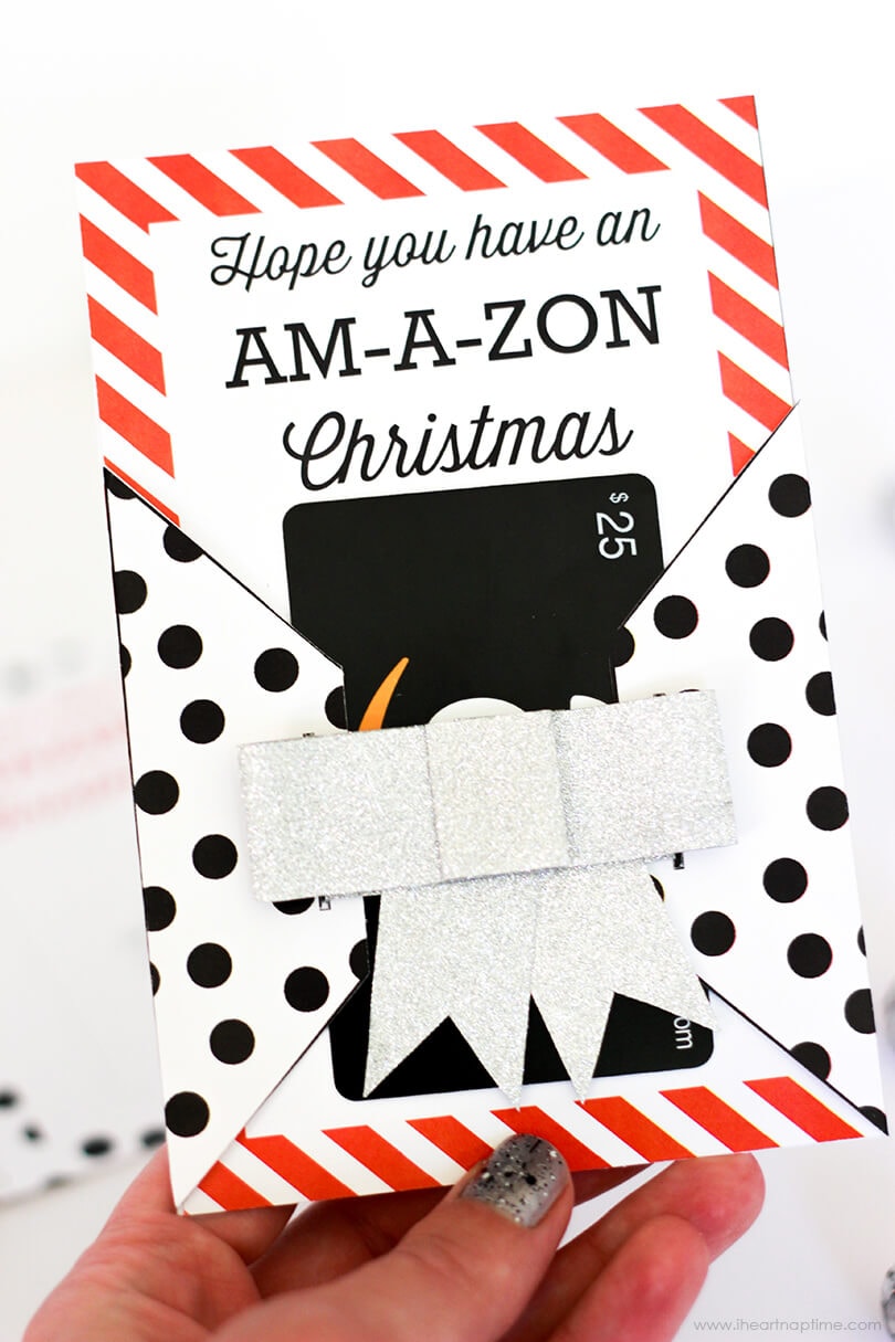 FREE Printable Christmas Gift Card Holders - the gift you know everyone really wants!