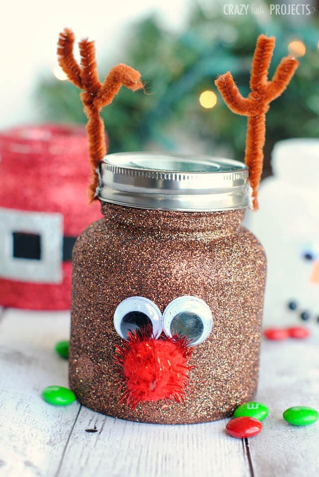 Make these cute and adorable Christmas Treat Jars this season - perfet for decorating and gift-giving.