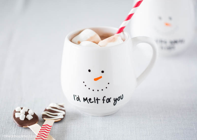 Decorate Mugs with These Fun and Easy Ideas! - DIY Candy