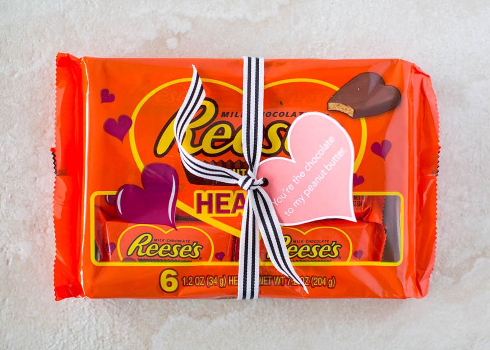 Reese's Valentine Printables - download for free for a cute and easy Valentine's gift!