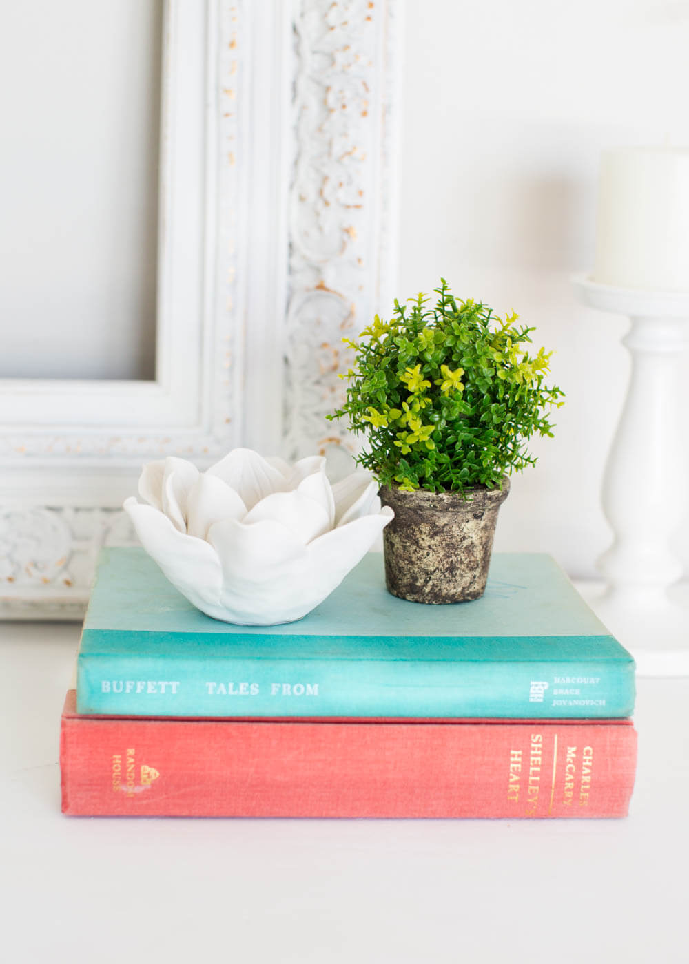 The easiest tutorial on how to paint furniture ...creating a DIY ombre dresser. Just 4 easy steps to creating this look. 