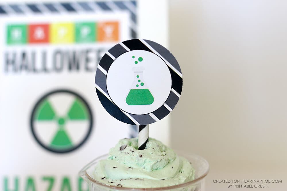 Mad Scientist Halloween Party Printables -- cupcakes!