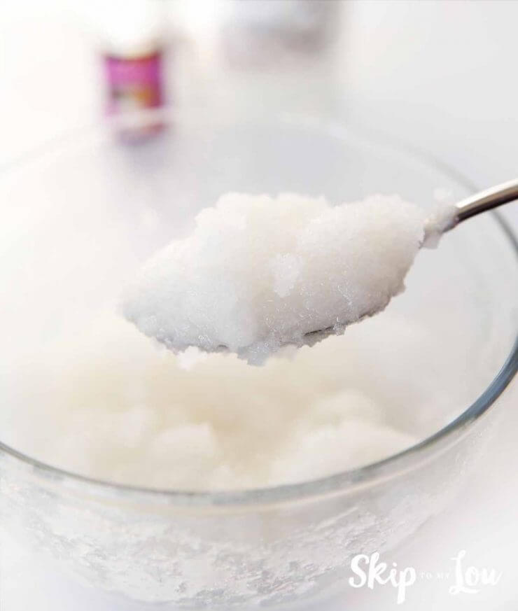 This lavender sugar scrub is a super easy homemade gift that your friends and family will love!