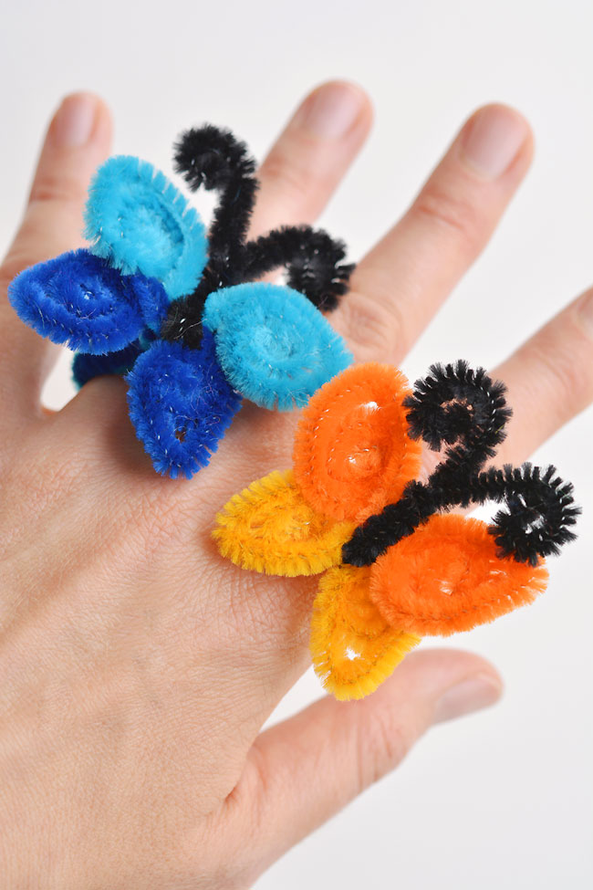 Pipe cleaner butterfly rings