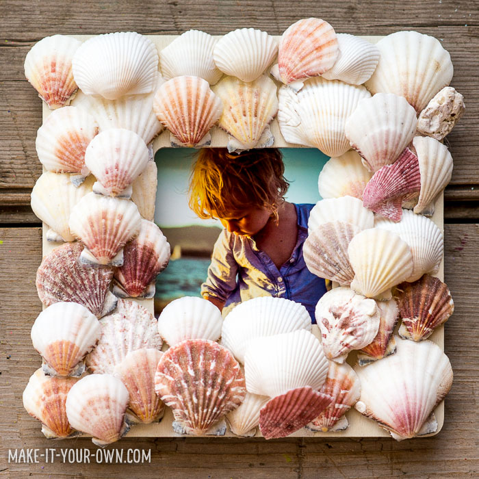 Seashell picture frame