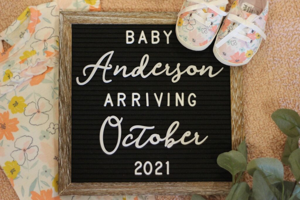 Pregnancy Announcement Letter Board