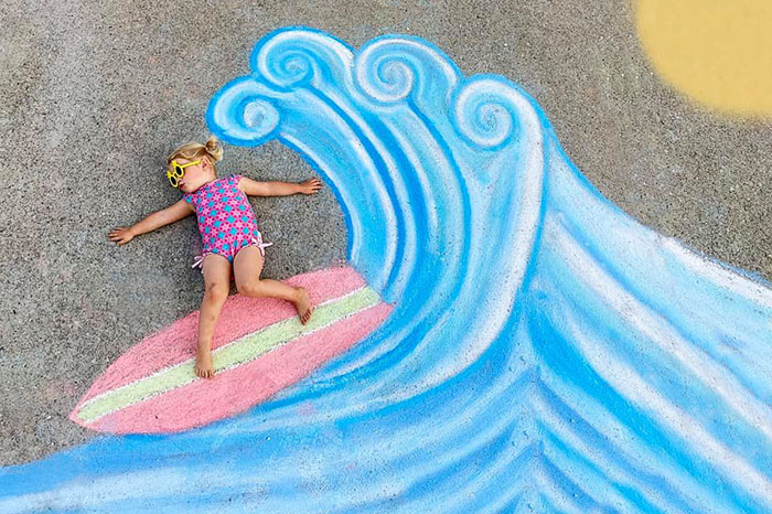 What is chalk clearance art