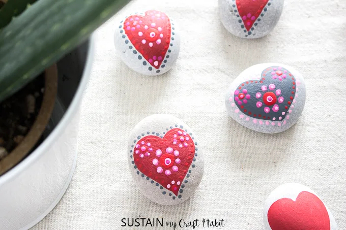 Painted Rock Ideas- Hearts