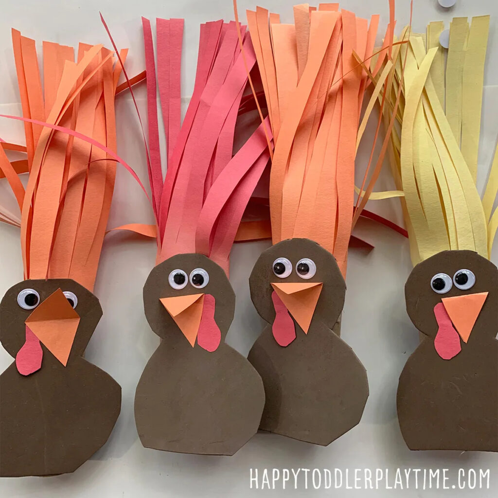 Mess Free Thanksgiving Art Activity - Happy Toddler Playtime