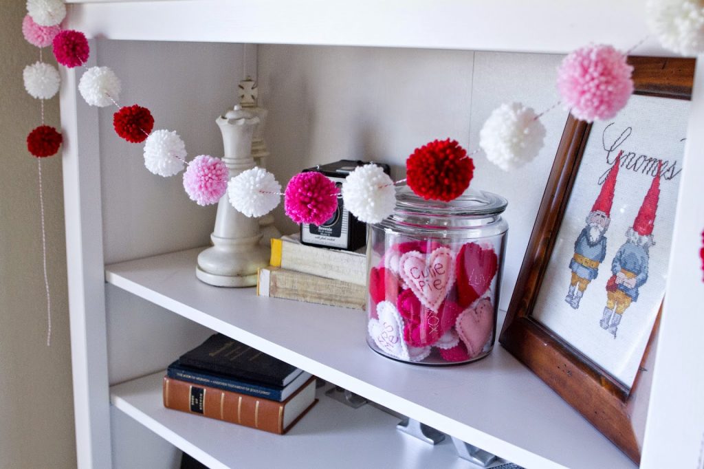 Valentines Day Pom Pom Garland